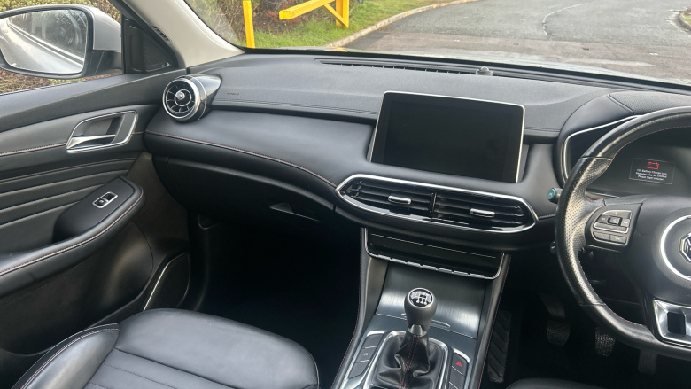 MG Hs 1.5 T-GDI Exclusive 5dr Petrol Hatchback